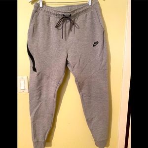Men’s joggers